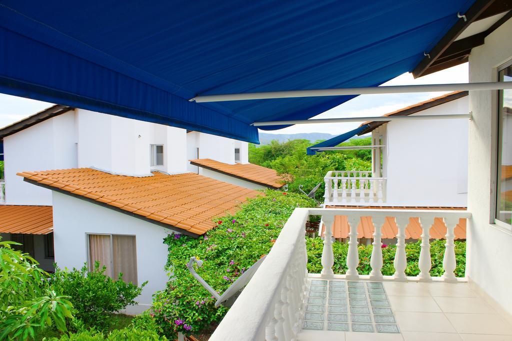 Villa Alejandra Girardot Luaran gambar